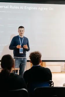 Alex Jank giving his 'Beyond SEO' talk at the Shopware Community Unconference 2026